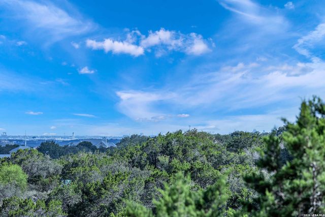 602 Mesa Rdg, San Antonio, TX 78258