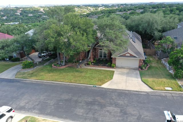 602 Mesa Rdg, San Antonio, TX 78258