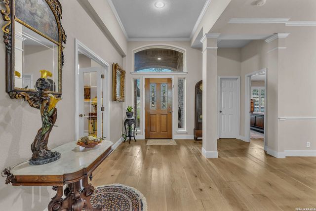 602 Mesa Rdg, San Antonio, TX 78258