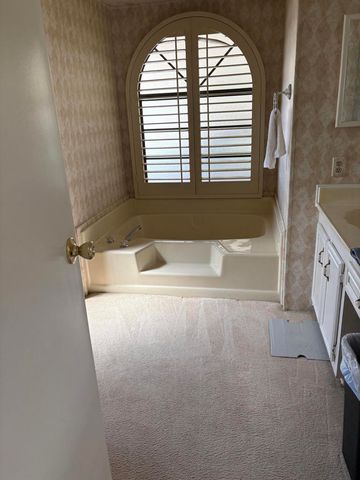 73450 Country Club Drive 280, Palm Desert, CA 92260
