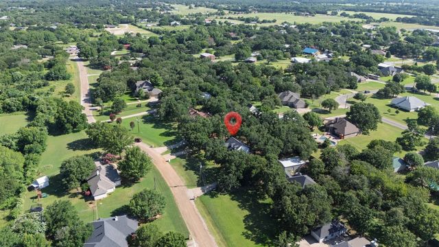 2333 Trail Tree Court, Burleson, TX 76028