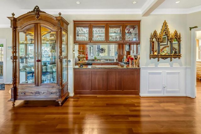 127 16th Street, Pacific Grove, CA 93950
