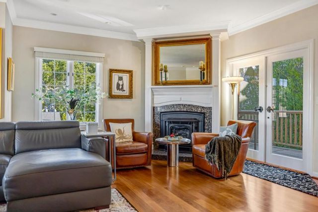 127 16th Street, Pacific Grove, CA 93950