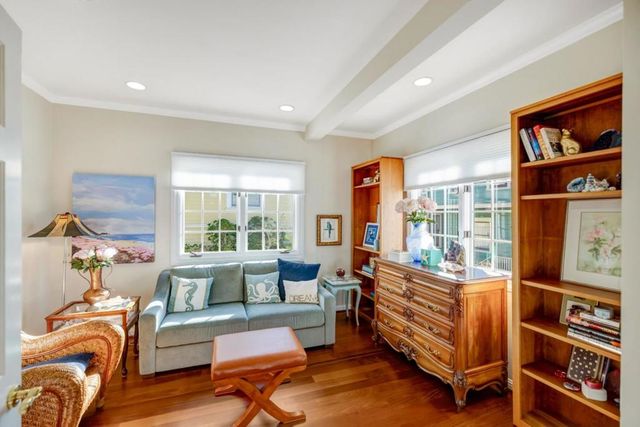 127 16th Street, Pacific Grove, CA 93950