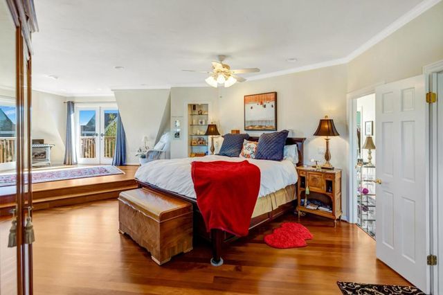 127 16th Street, Pacific Grove, CA 93950