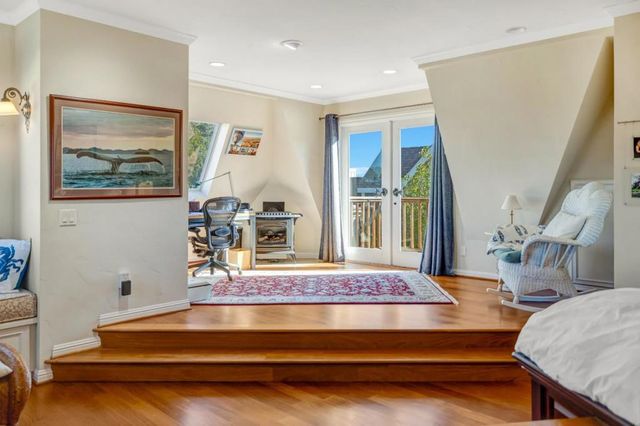 127 16th Street, Pacific Grove, CA 93950