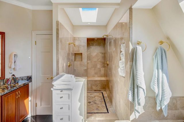 127 16th Street, Pacific Grove, CA 93950