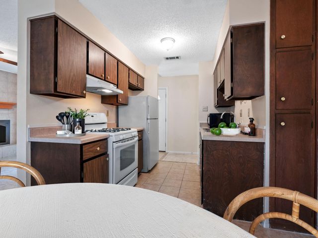 3513 Westchester Ave 102, Austin, TX 78759