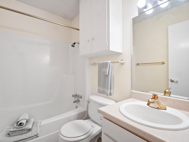 3513 Westchester Ave 102, Austin, TX 78759