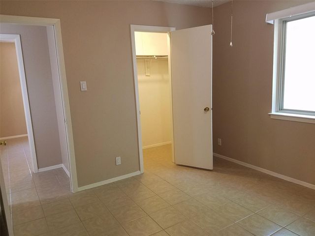 3513 Westchester Ave 102, Austin, TX 78759