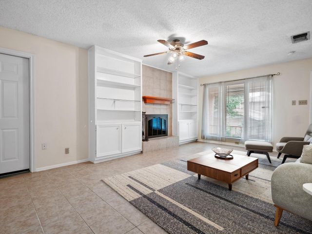 3513 Westchester Ave 102, Austin, TX 78759