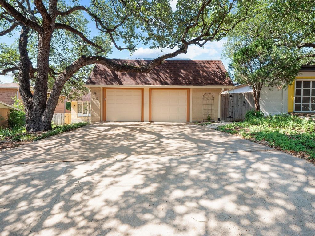 3513 Westchester Ave 102, Austin, TX 78759