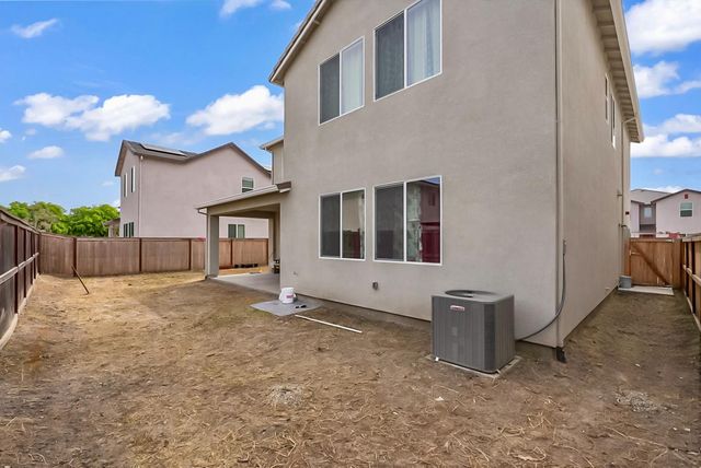 6705 Fathom Rd, Stockton, CA 95219