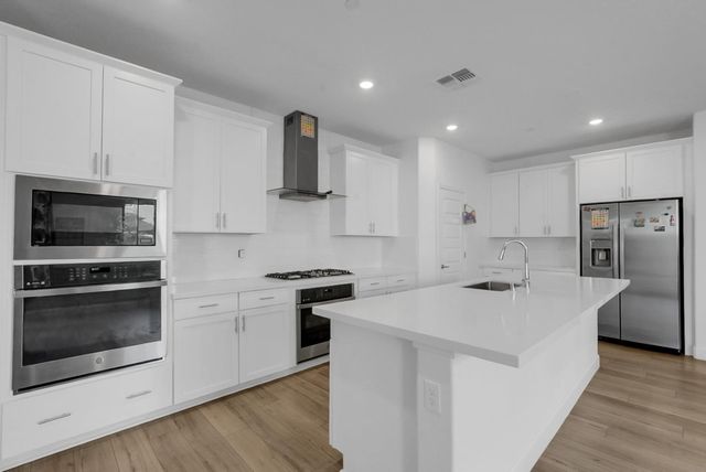 6705 Fathom Rd, Stockton, CA 95219