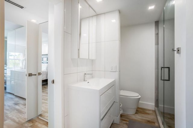 1839 Middle River Drive 303, Fort Lauderdale, FL 33305