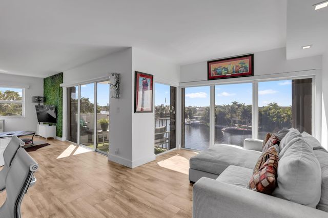 1839 Middle River Drive 303, Fort Lauderdale, FL 33305
