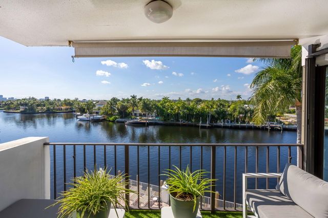 1839 Middle River Drive 303, Fort Lauderdale, FL 33305
