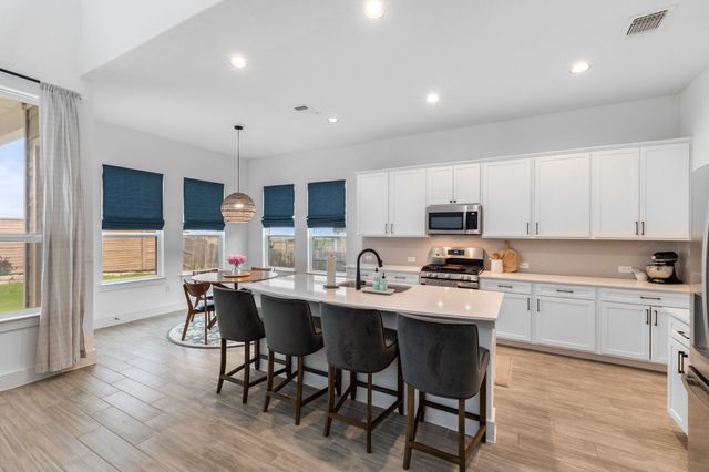 10809 Charger WAY, Manor, TX 78653