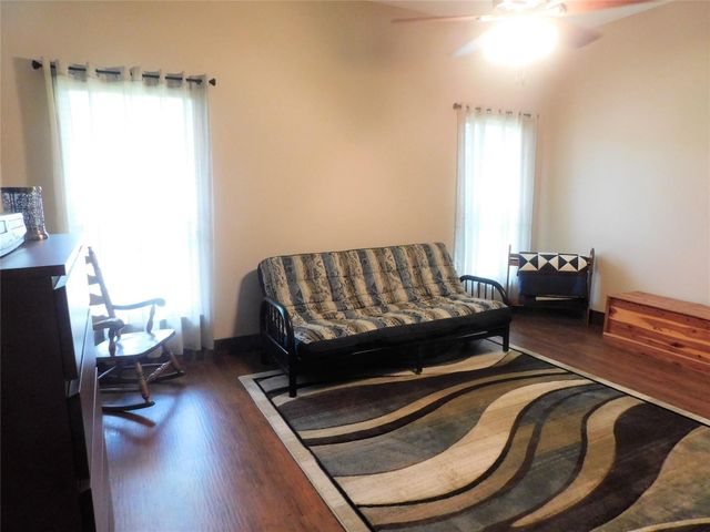7032 Fm 1567, Lone Oak, TX 75453