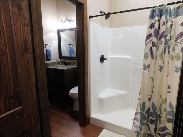 7032 Fm 1567, Lone Oak, TX 75453