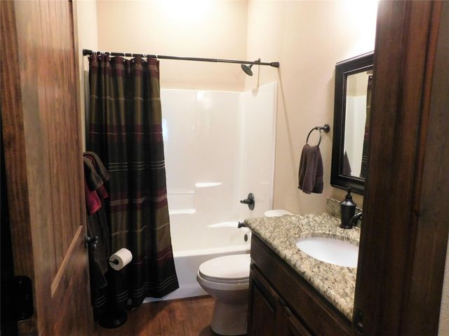 7032 Fm 1567, Lone Oak, TX 75453