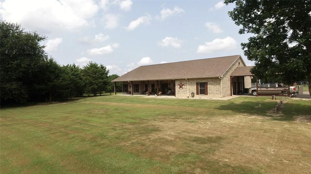 7032 Fm 1567, Lone Oak, TX 75453