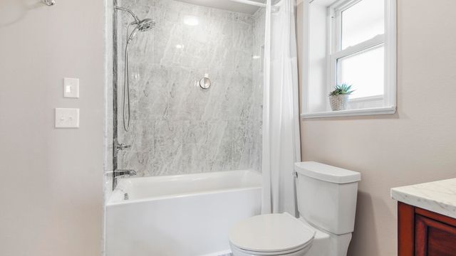 4403 Bluewater Drive, Panama City, FL 32404