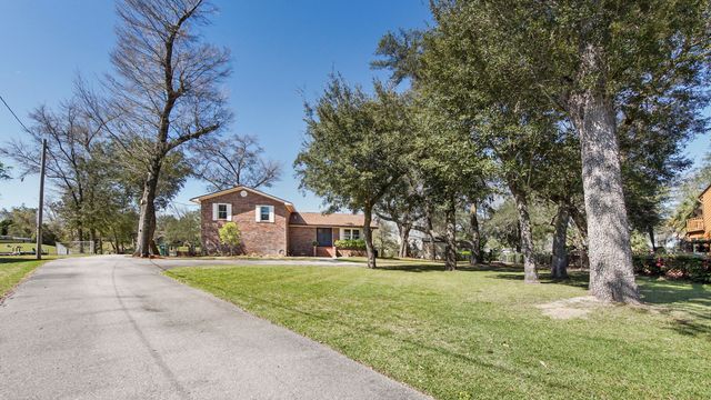 4403 Bluewater Drive, Panama City, FL 32404