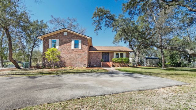 4403 Bluewater Drive, Panama City, FL 32404