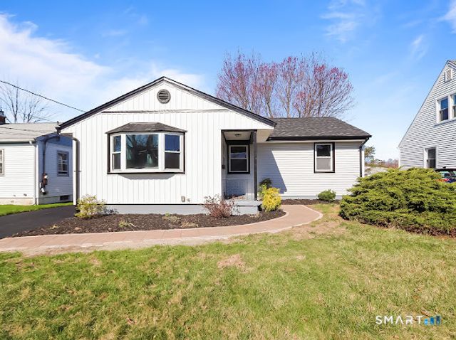 148 Central Avenue, West Haven, CT 06516