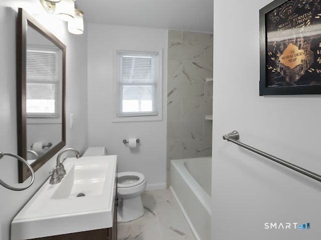 148 Central Avenue, West Haven, CT 06516