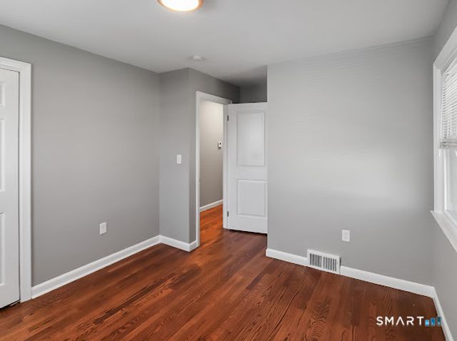 148 Central Avenue, West Haven, CT 06516