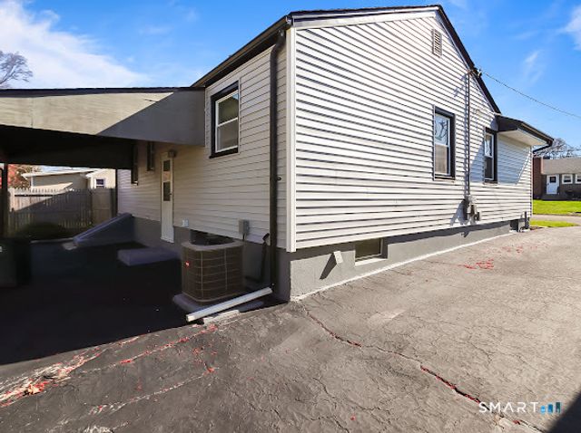 148 Central Avenue, West Haven, CT 06516