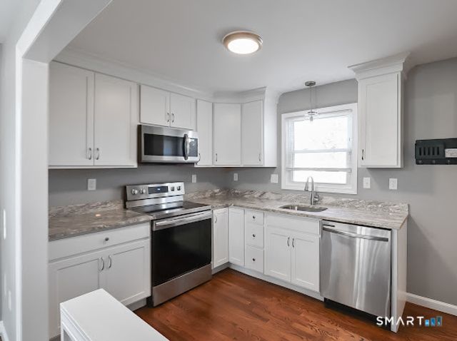 148 Central Avenue, West Haven, CT 06516