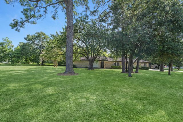 1109 Becker Street, Channelview, TX 77530