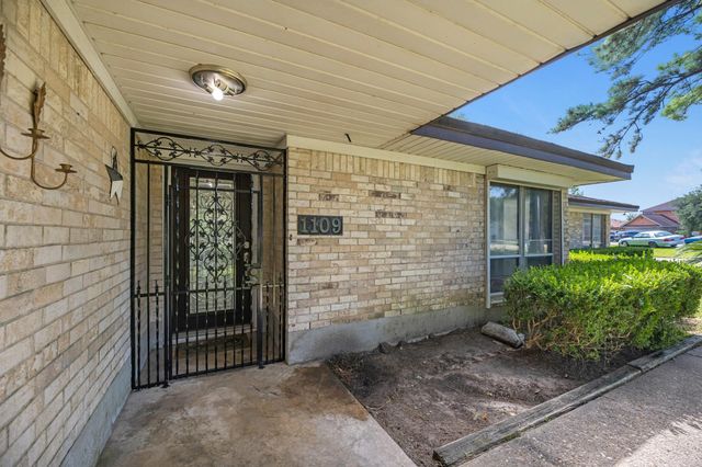 1109 Becker Street, Channelview, TX 77530