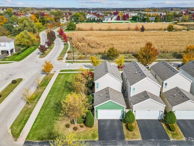 3648 Daisy Lane, Elgin, IL 60124