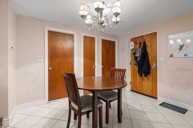 99 Pleasant St A4, Watertown, MA 02472