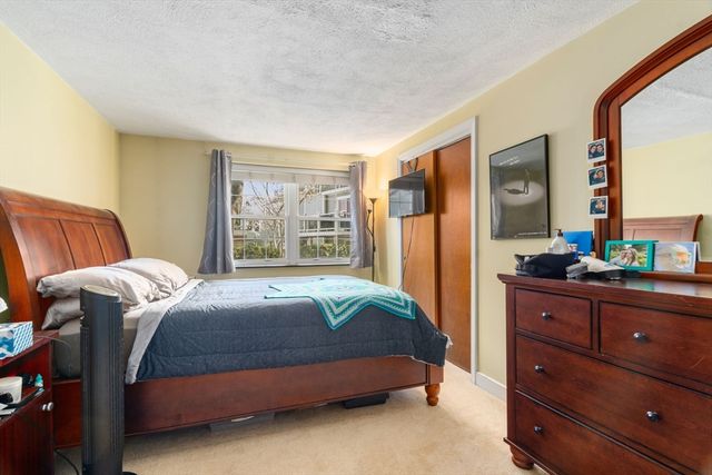 99 Pleasant St A4, Watertown, MA 02472