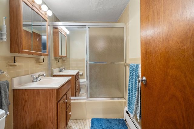99 Pleasant St A4, Watertown, MA 02472