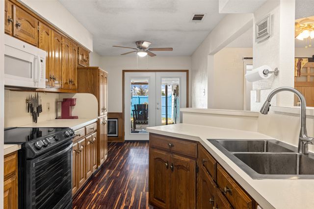 3913 Arizona Street, Sachse, TX 75048