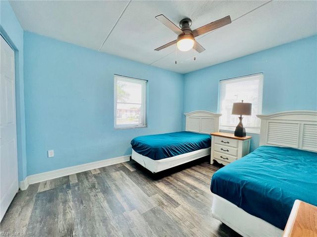 465 Bald Eagle DR 7, Marco Island, FL 34145