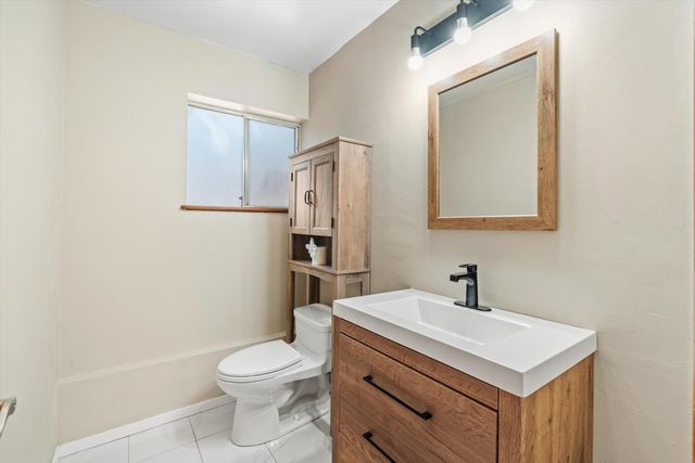 5371 Begonia Dr, Pollock Pines, CA 95726