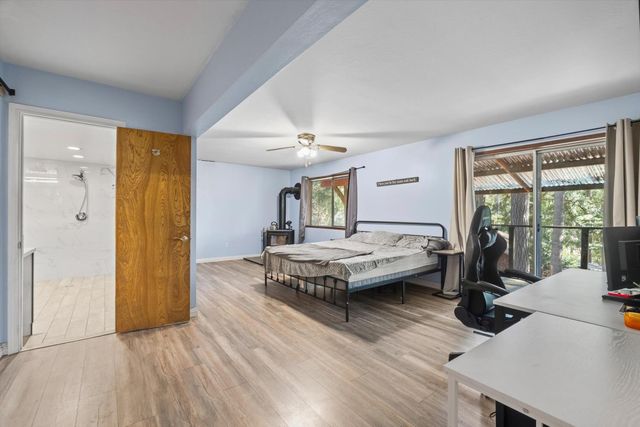 5371 Begonia Dr, Pollock Pines, CA 95726