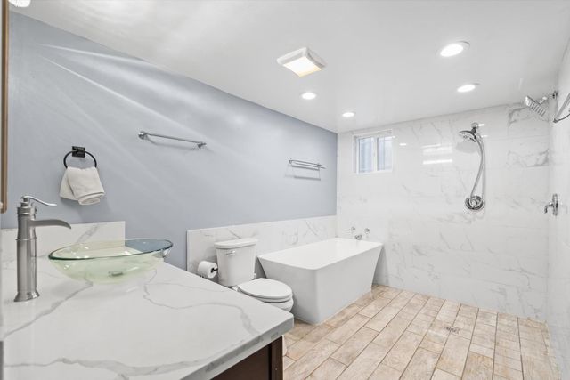 5371 Begonia Dr, Pollock Pines, CA 95726