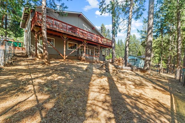 5371 Begonia Dr, Pollock Pines, CA 95726