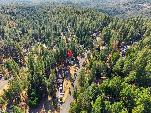 5371 Begonia Dr, Pollock Pines, CA 95726