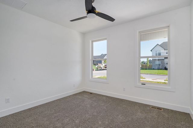 3048 W Teton Drive, Springfield, MO 65810