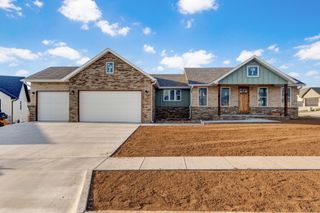 3048 W Teton Drive, Springfield, MO 65810