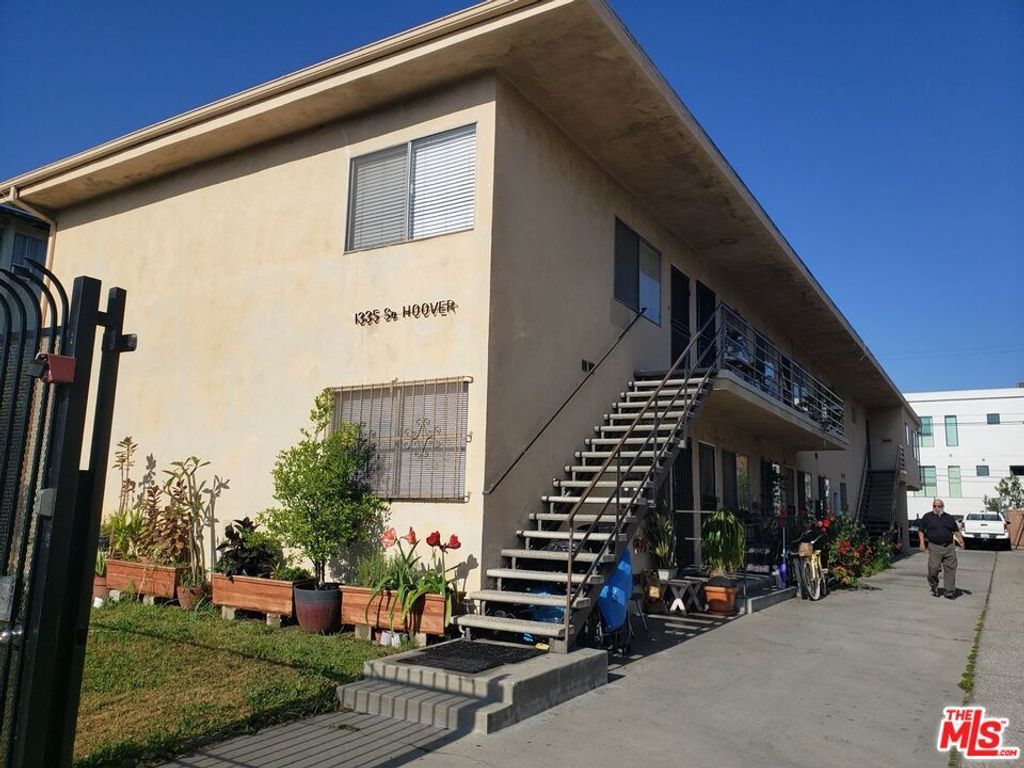 1329 S Hoover Street, Los Angeles, CA 90006 — photo 3
